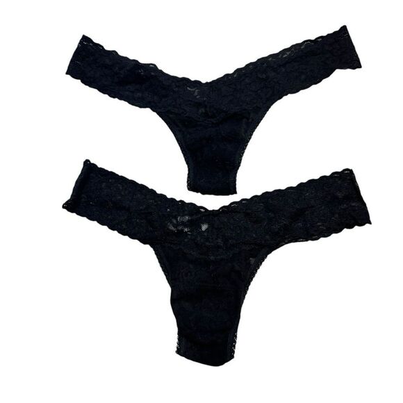 Lot of Four Ladies Hanky Panky Lace Thongs All One Size - Picture 2 of 13